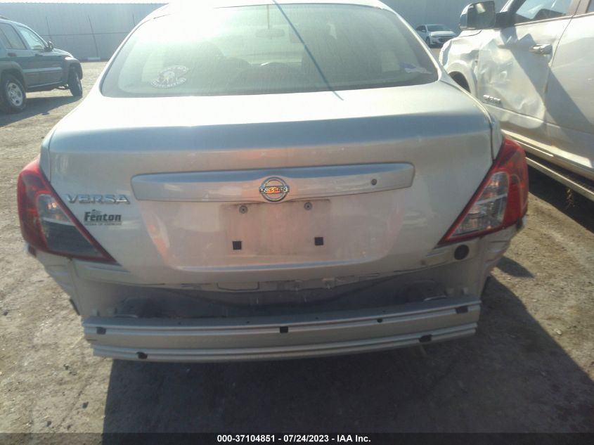 2015 NISSAN VERSA S - 3N1CN7AP8FL950138