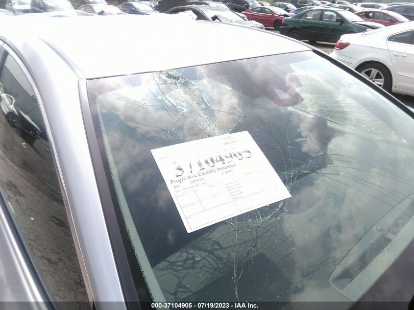 2021 TOYOTA CAMRY LE - 4T1C11AK7MU534817
