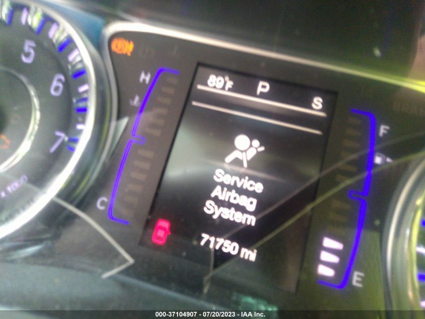 2016 CHRYSLER 200 LIMITED - 1C3CCCAB5GN121453