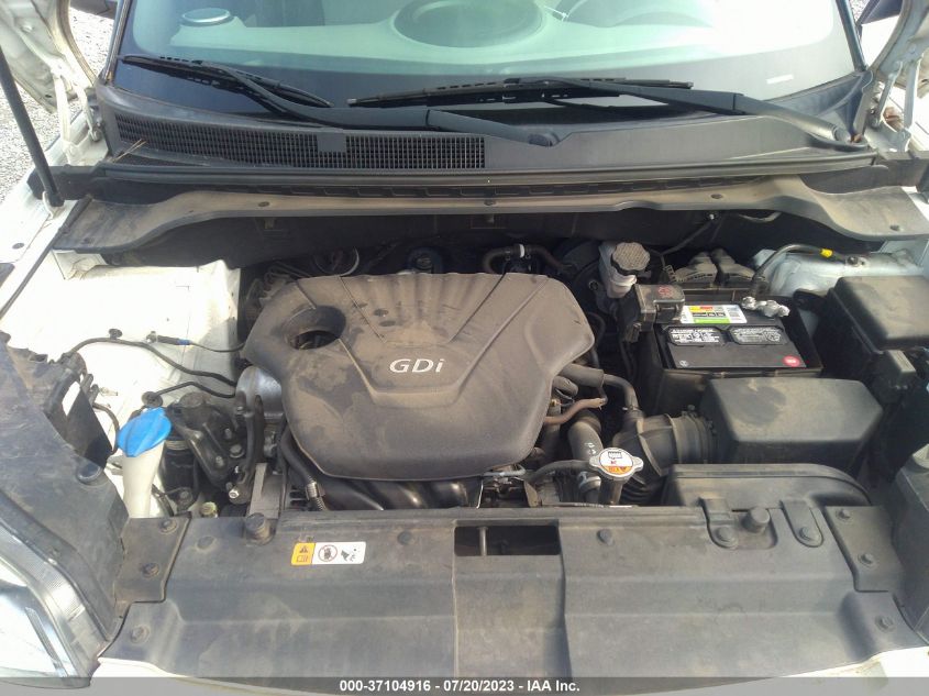 2016 KIA SOUL BASE - KNDJN2A27G7337753
