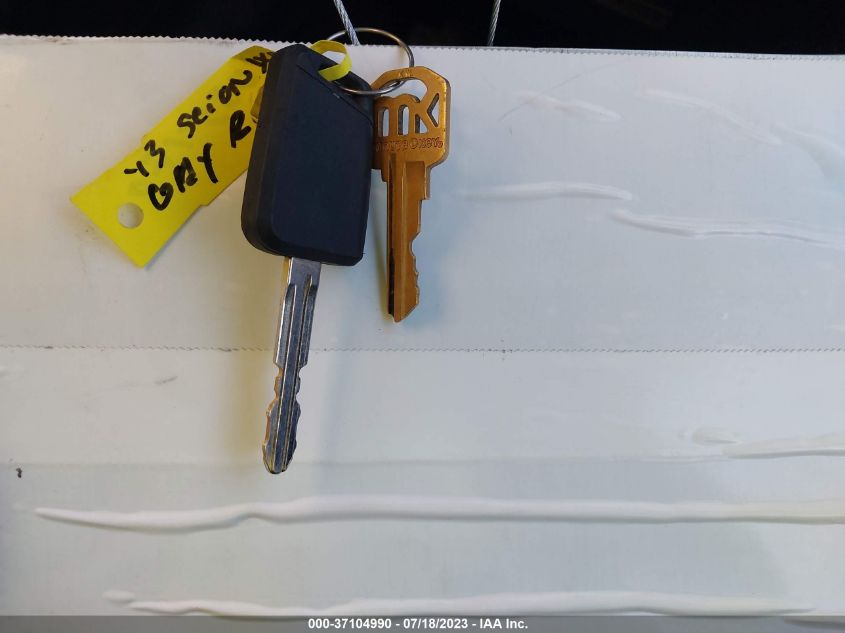 2013 TOYOTA SCION XD - JTKKUPB42D1035170