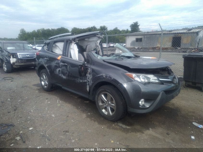 2015 TOYOTA RAV4 XLE - JTMRFREV6FD103021