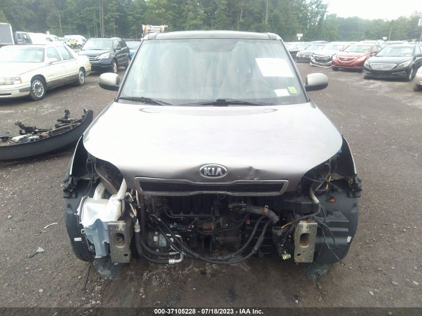 2015 KIA SOUL + - KNDJP3A5XF7200346