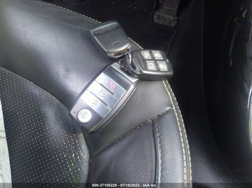 2015 KIA SOUL + - KNDJP3A5XF7200346