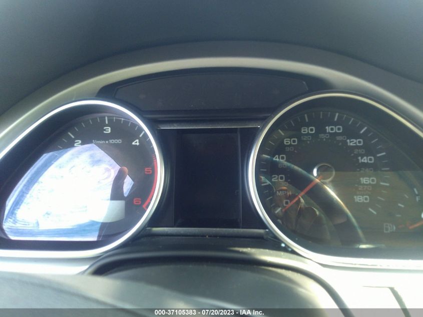 2015 AUDI Q7 3.0L TDI PREMIUM PLUS - WA1LMAFE5FD018564