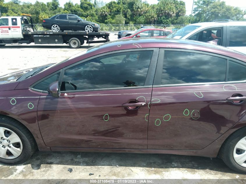 2017 KIA FORTE LX - 3KPFK4A72HE017506