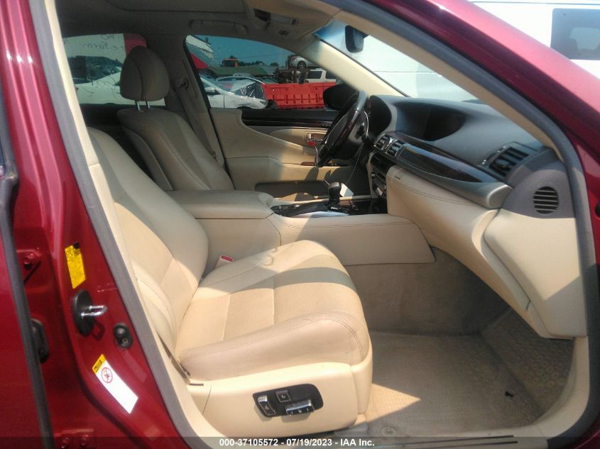 2015 LEXUS LS 460 JTHCL5EF5F5023878