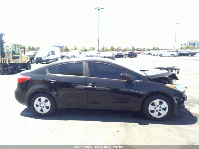 2016 KIA FORTE LX - KNAFK4A60G5587602