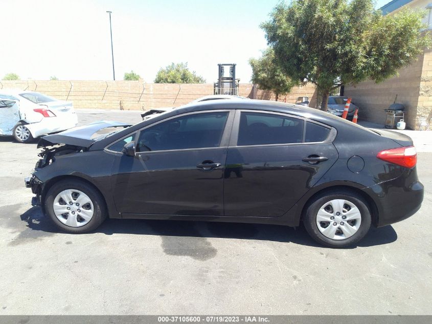 2016 KIA FORTE LX - KNAFK4A60G5587602