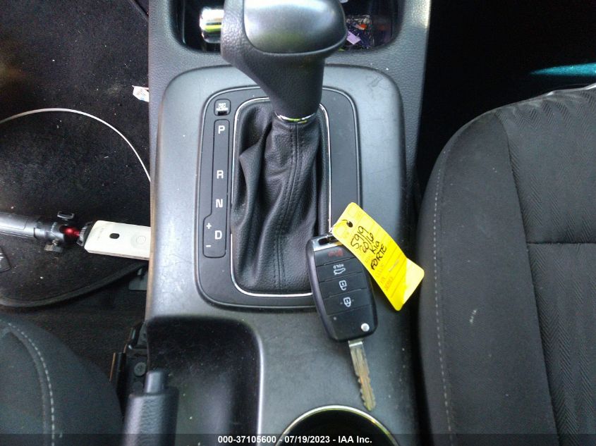 2016 KIA FORTE LX - KNAFK4A60G5587602