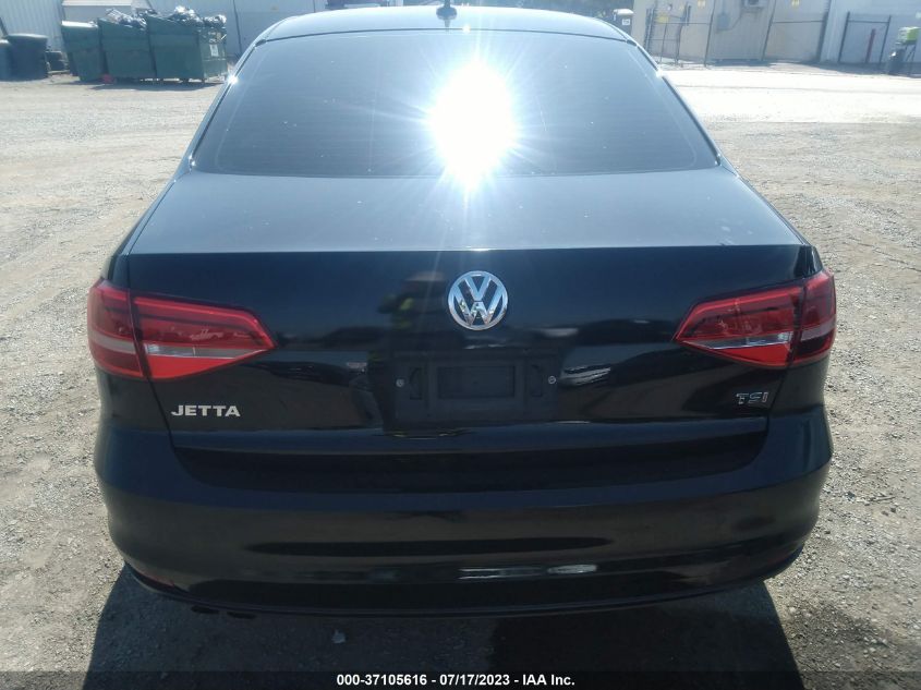 2015 VOLKSWAGEN JETTA SEDAN 1.8T SPORT - 3VWD17AJ1FM404085