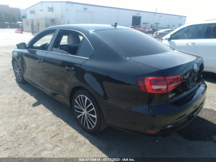 2015 VOLKSWAGEN JETTA SEDAN 1.8T SPORT - 3VWD17AJ1FM404085