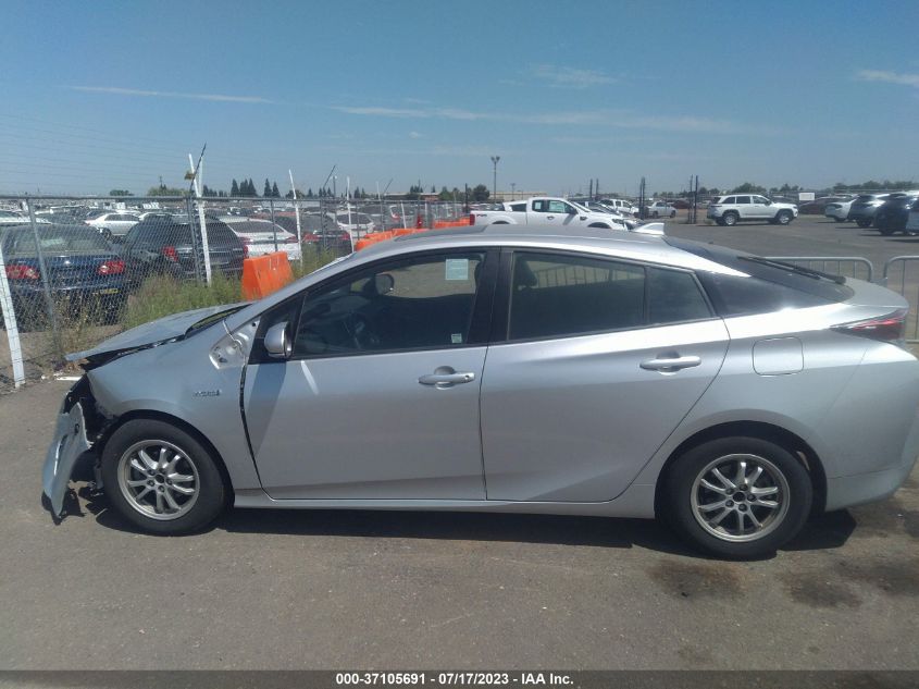2016 TOYOTA PRIUS FOUR - JTDKARFU2G3022627