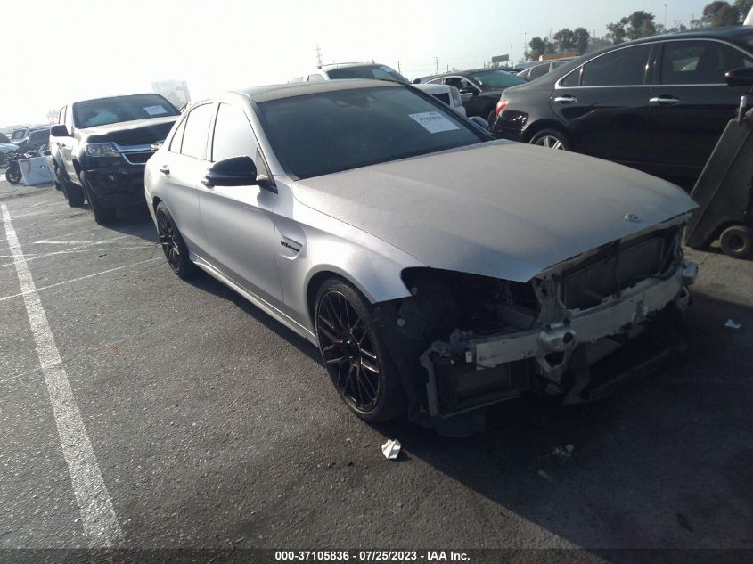 2016 MERCEDES-BENZ C-CLASS AMG C 63 S - 55SWF8HBXGU100498