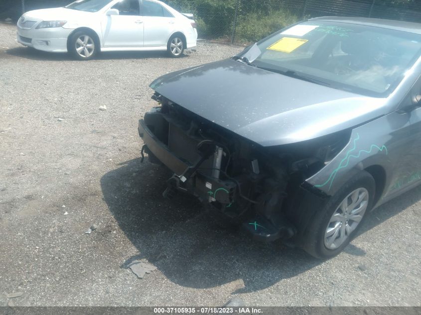 2018 HYUNDAI ACCENT SE - 3KPC24A36JE015893