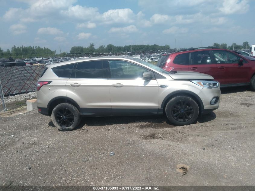 2017 FORD ESCAPE SE - 1FMCU0GD6HUD58259