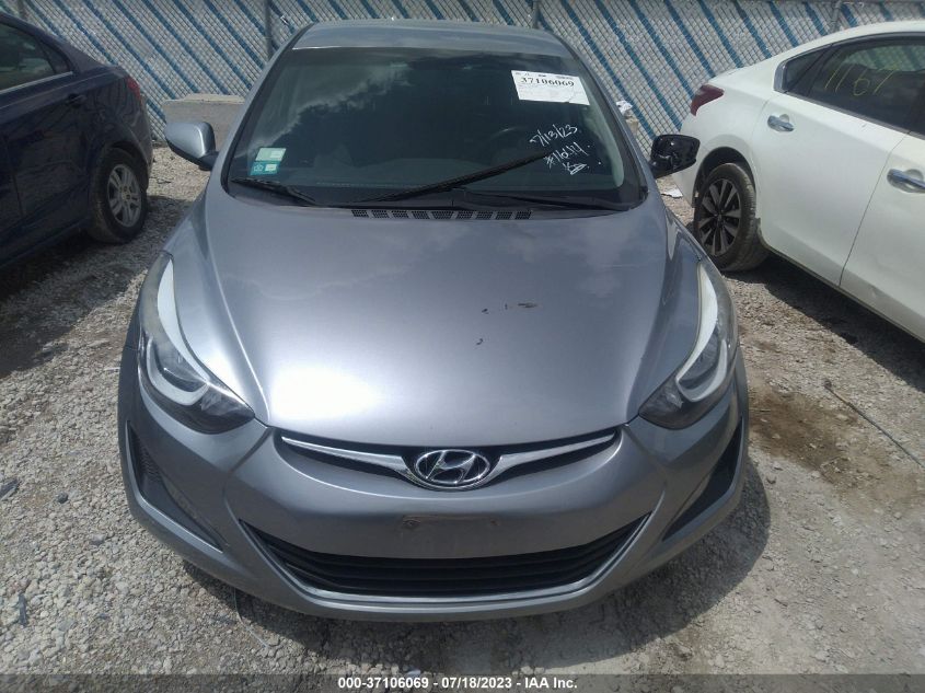 2015 HYUNDAI ELANTRA SE - 5NPDH4AE1FH582648