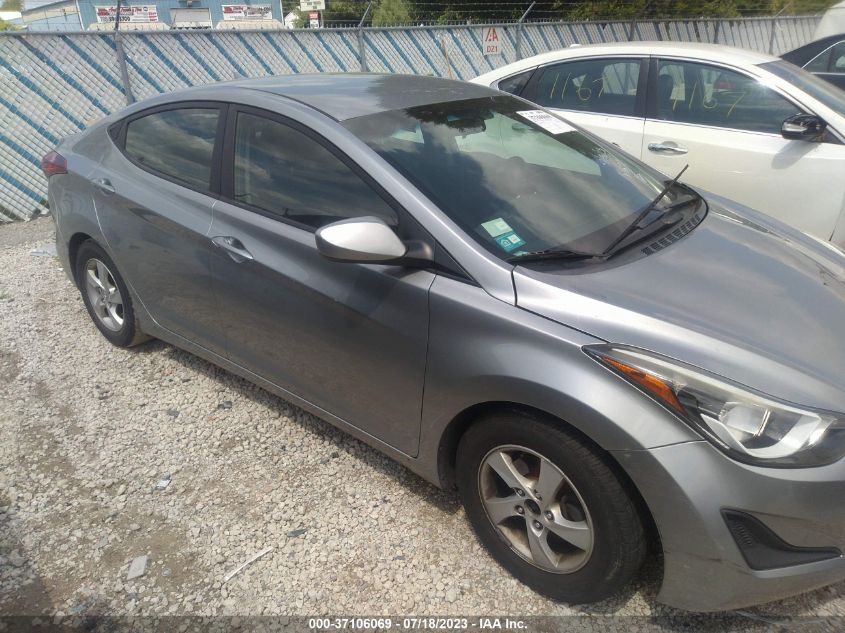 2015 HYUNDAI ELANTRA SE - 5NPDH4AE1FH582648