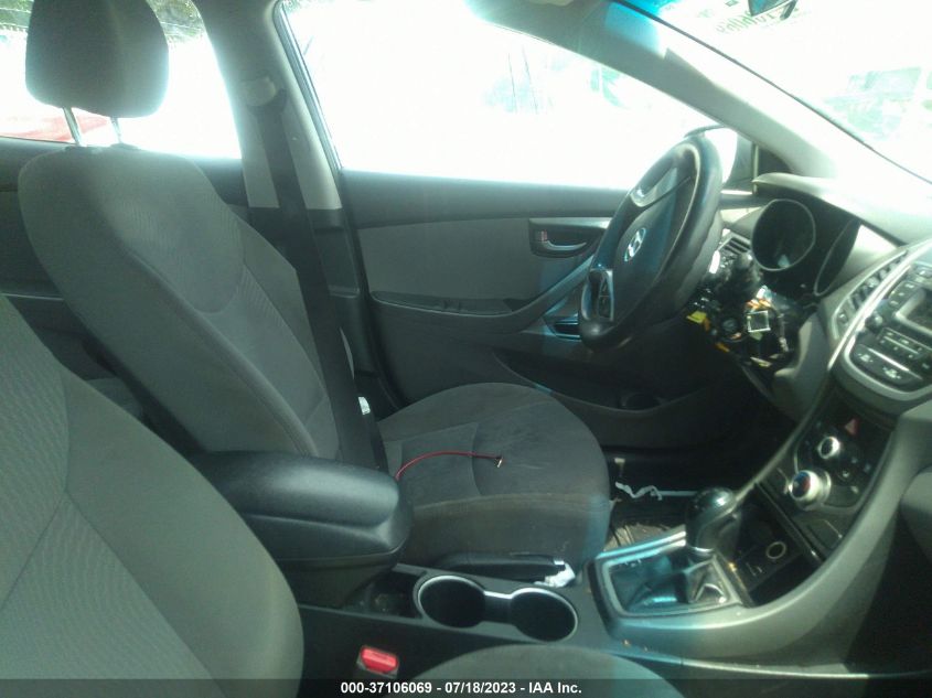 2015 HYUNDAI ELANTRA SE - 5NPDH4AE1FH582648