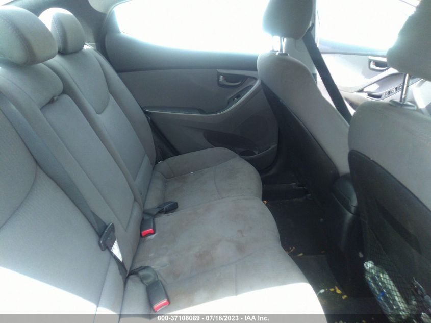 2015 HYUNDAI ELANTRA SE - 5NPDH4AE1FH582648