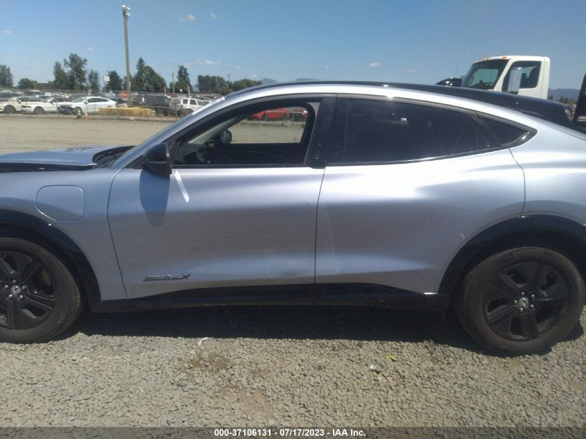 2022 FORD MUSTANG MACH-E CALIFORNIA ROUTE 1 3FMTK2R75NMA05018