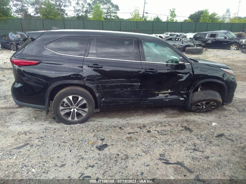 2020 TOYOTA HIGHLANDER HYBRID XLE - 5TDGBRCH5LS503426