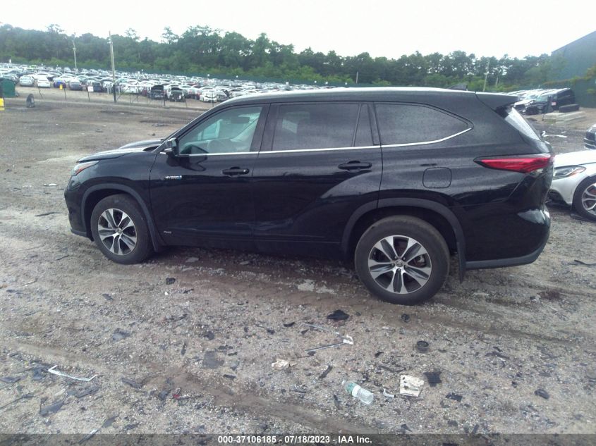 2020 TOYOTA HIGHLANDER HYBRID XLE - 5TDGBRCH5LS503426