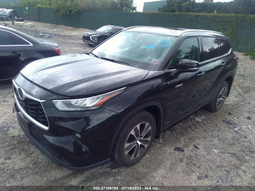 2020 TOYOTA HIGHLANDER HYBRID XLE - 5TDGBRCH5LS503426