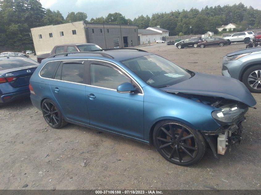 2014 VOLKSWAGEN JETTA SPORTWAGEN TDI - 3VWPL7AJXEM617378