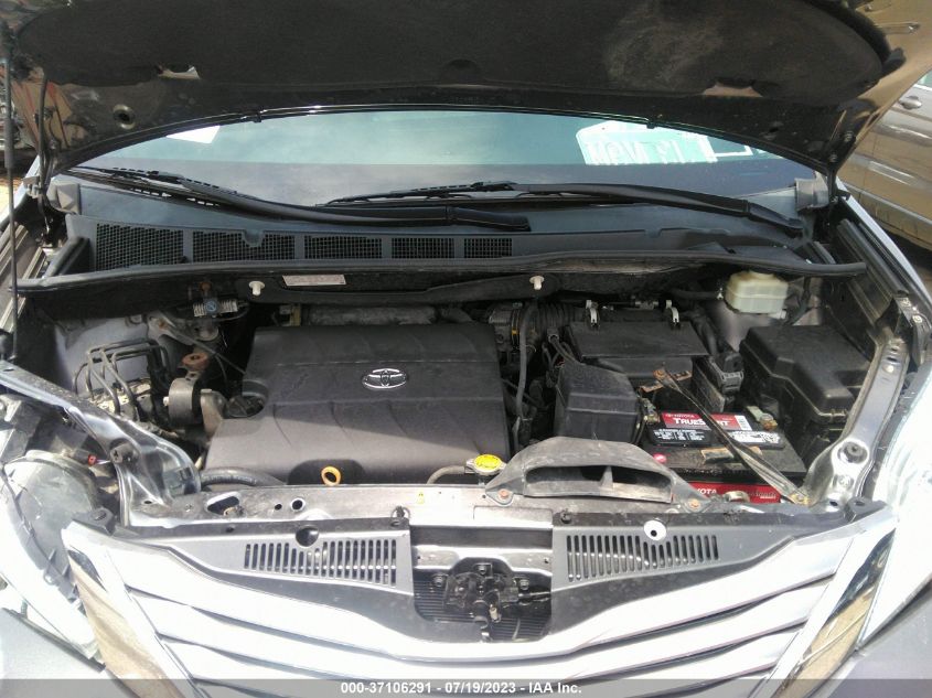 2016 TOYOTA SIENNA XLE - 5TDDK3DC5GS132454