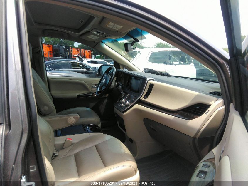 2016 TOYOTA SIENNA XLE - 5TDDK3DC5GS132454