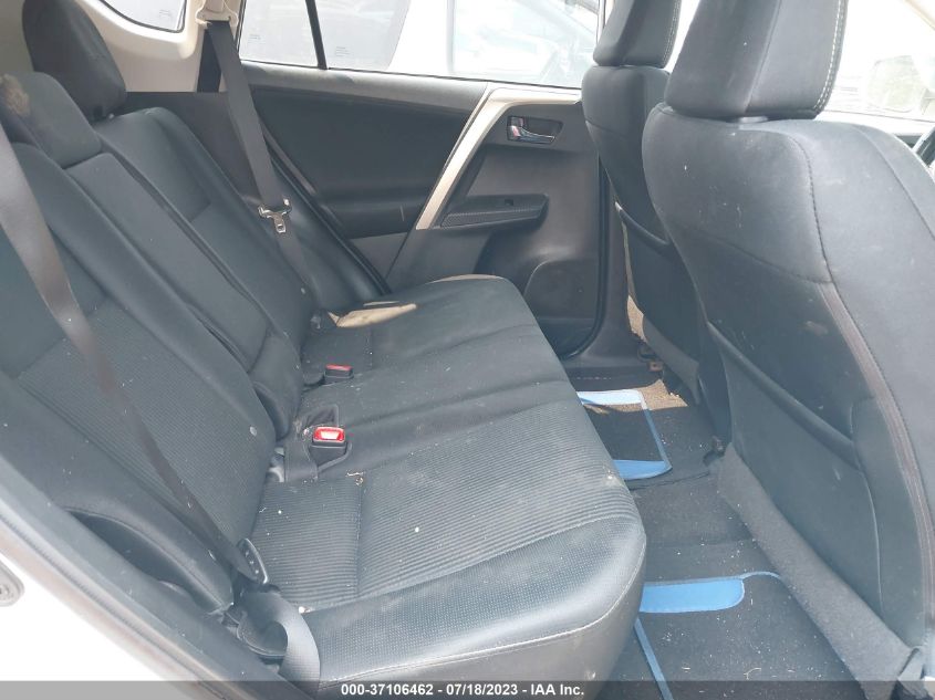 2015 TOYOTA RAV4 XLE 2T3WFREV6FW173916