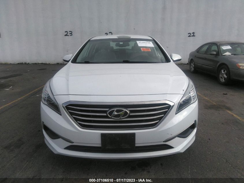 2016 HYUNDAI SONATA 2.4L SE - 5NPE24AF5GH339098