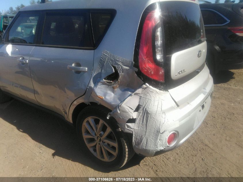 2017 KIA SOUL + - KNDJP3A58H7496132