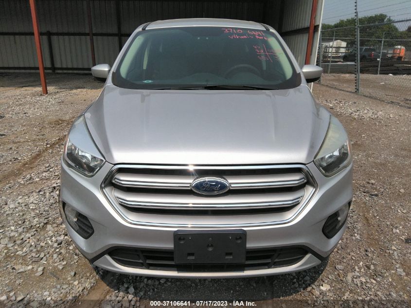 2017 FORD ESCAPE SE - 1FMCU9GD5HUE49706