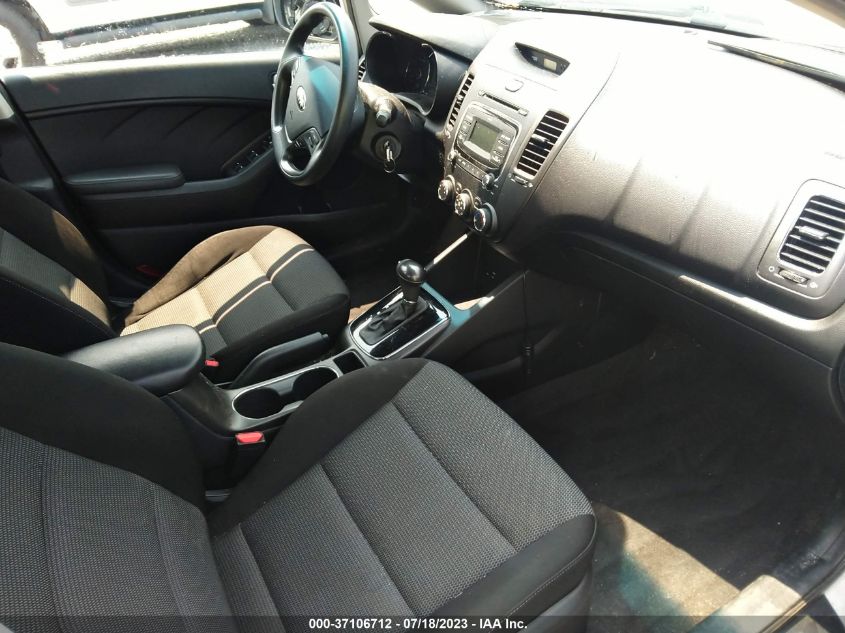 2017 KIA FORTE LX - 3KPFK4A73HE092490