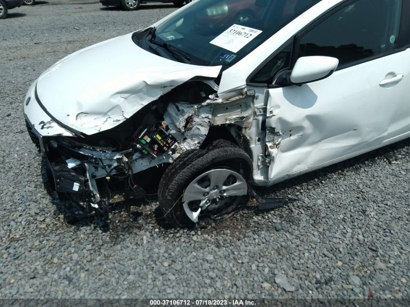 2017 KIA FORTE LX - 3KPFK4A73HE092490