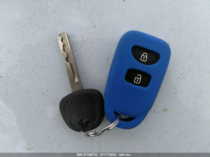 2016 HYUNDAI ACCENT SE - KMHCT4AE2GU073066