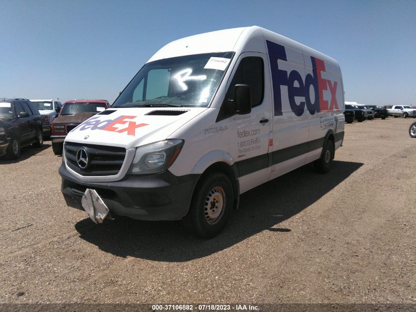 2014 MERCEDES-BENZ SPRINTER CARGO VANS WD3PE8DE9E5824314