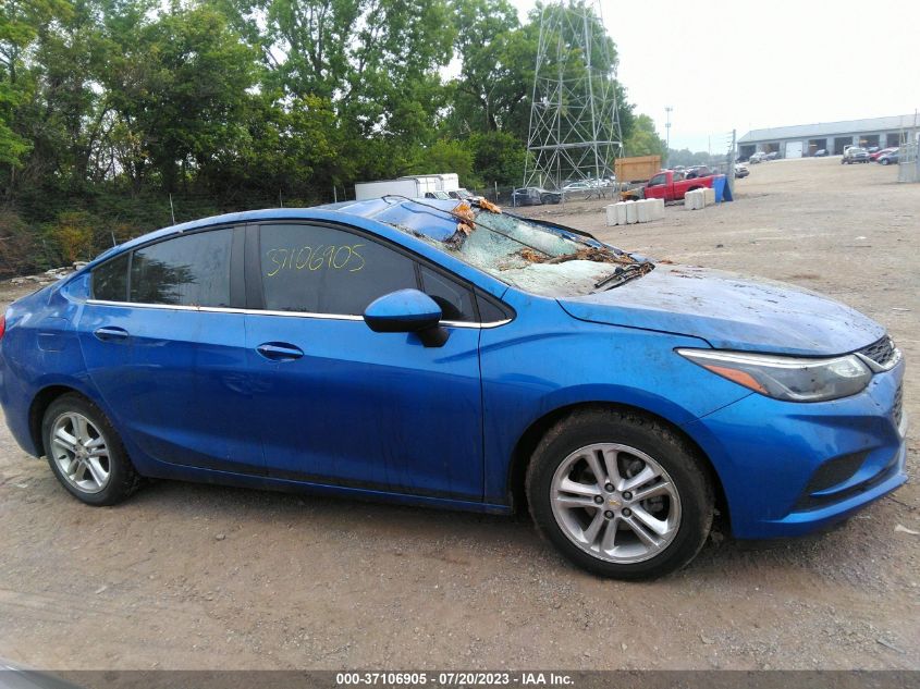 2018 CHEVROLET CRUZE LT - 1G1BE5SM1J7154693