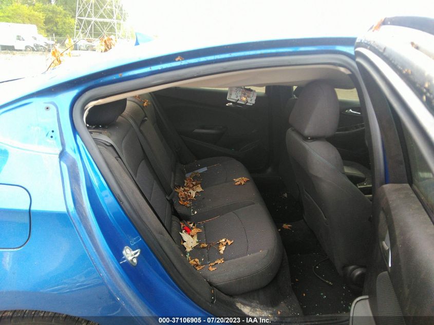 2018 CHEVROLET CRUZE LT - 1G1BE5SM1J7154693
