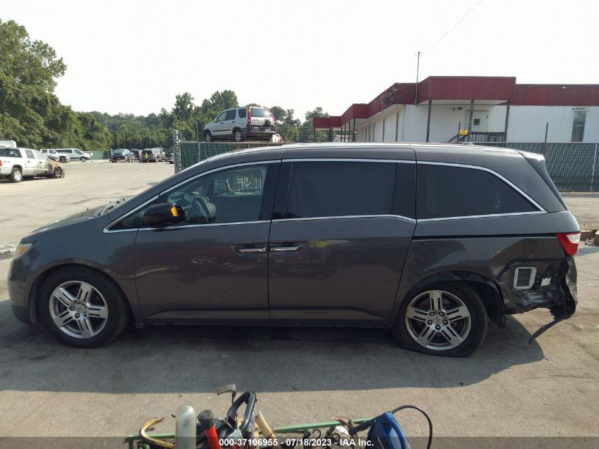 2013 HONDA ODYSSEY TOURING - 5FNRL5H98DB017926