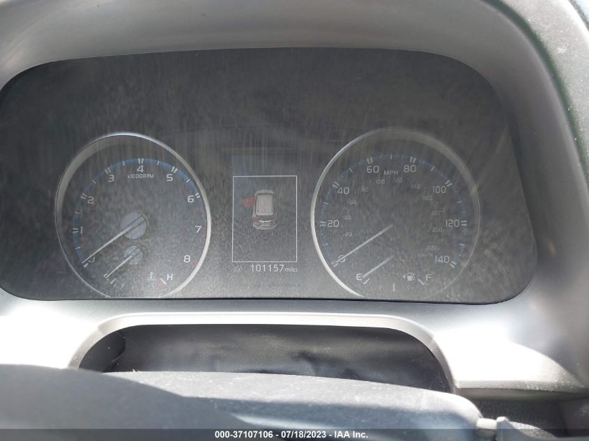 2017 TOYOTA RAV4 XLE - JTMWFREV2HD100932