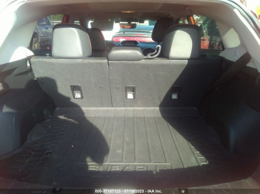 2018 SUBARU CROSSTREK LIMITED - JF2GTAMC1JH205749