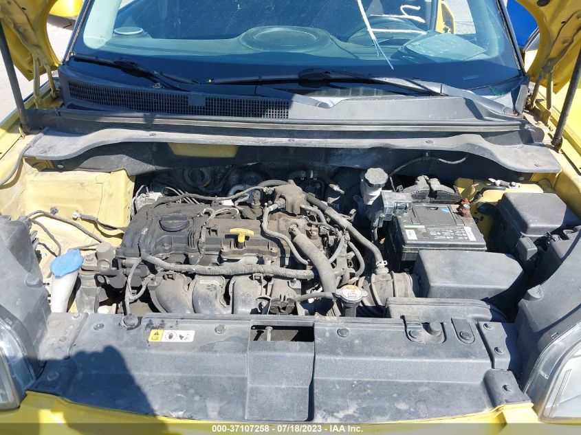 2015 KIA SOUL + - KNDJP3A51F7165745