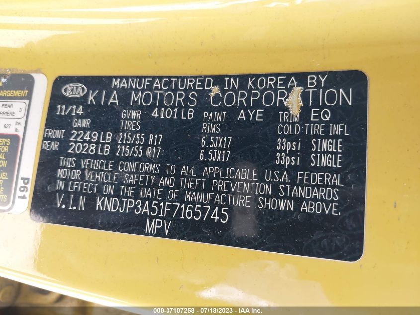 2015 KIA SOUL + - KNDJP3A51F7165745