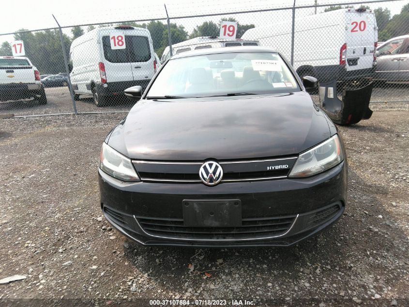 2013 VOLKSWAGEN JETTA SEDAN HYBRID SE - 3VW637AJ3DM311682