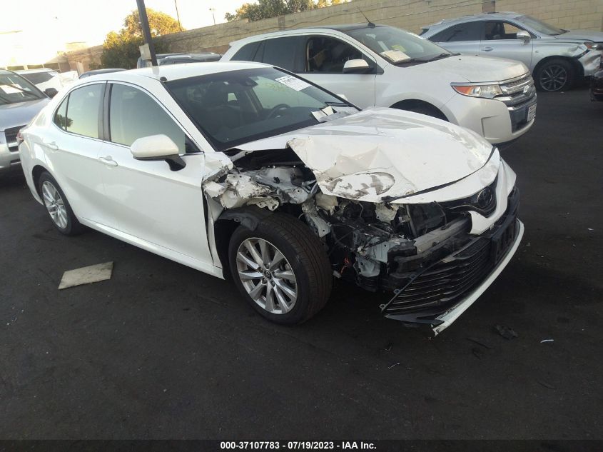 2018 TOYOTA CAMRY LE/SE/XLE/L - JTNB11HK0J3068215