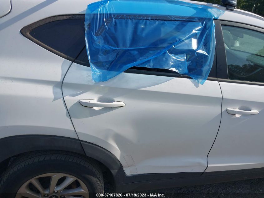 2016 HYUNDAI TUCSON LIMITED/SPORT AND ECO/SE - KM8J33A47GU091166