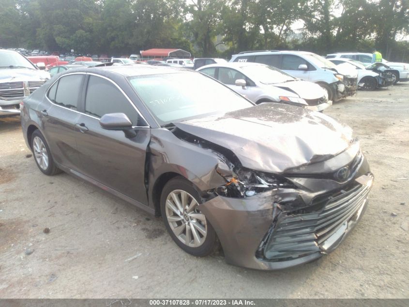 2023 TOYOTA CAMRY LE - 4T1C11AK3PU810432